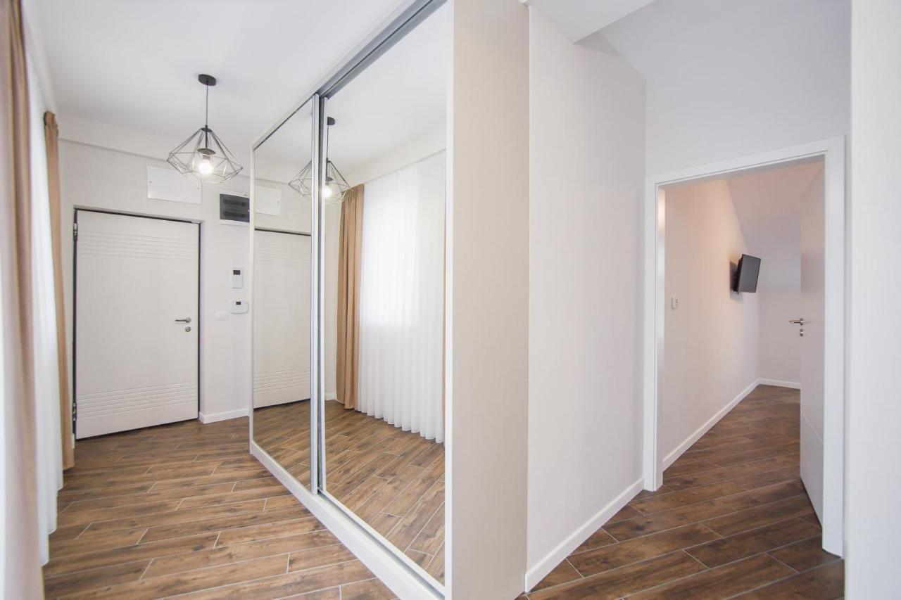 Skylight Loft Near City Center 오라데아 외부 사진