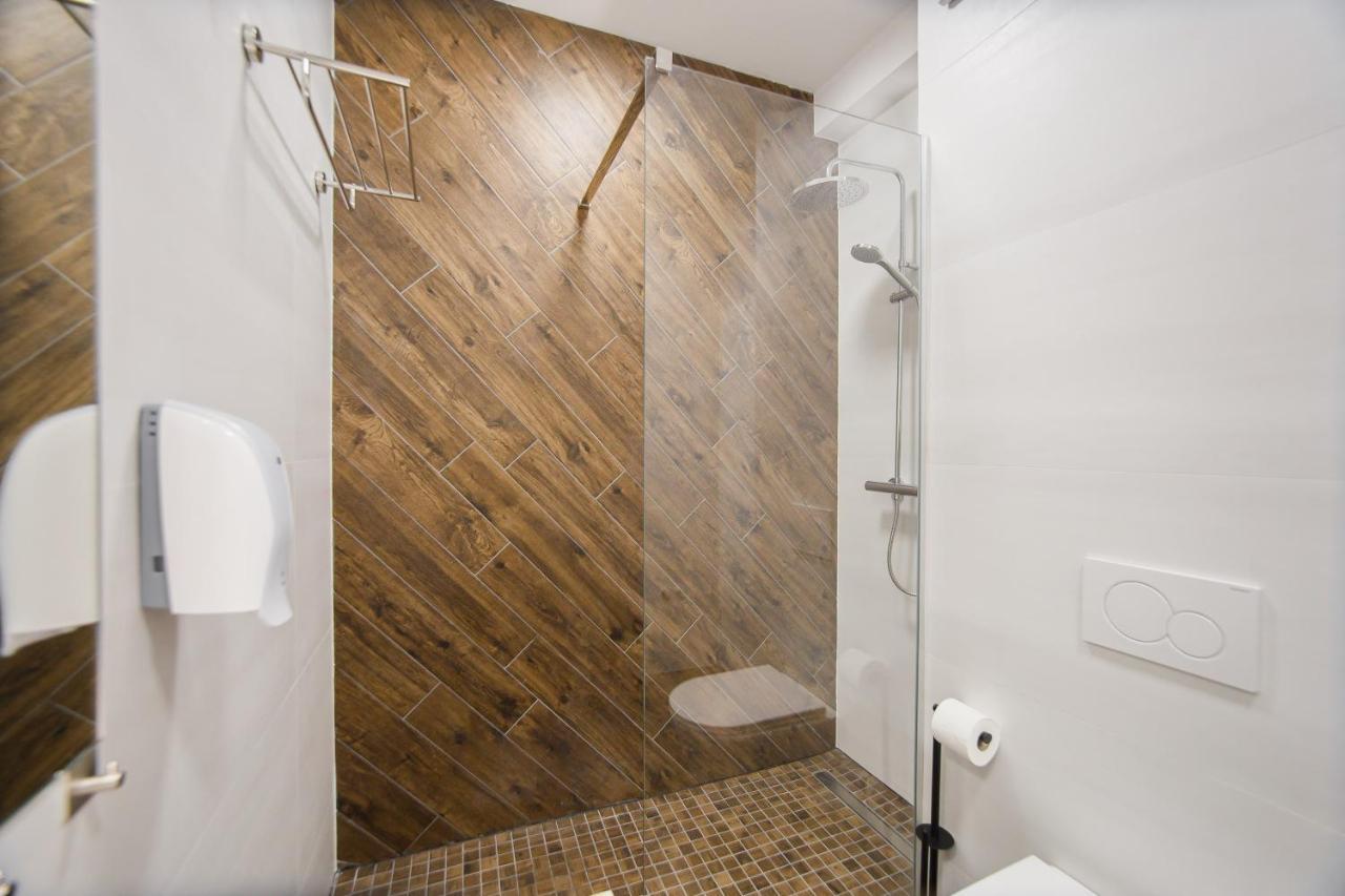 Skylight Loft Near City Center 오라데아 외부 사진